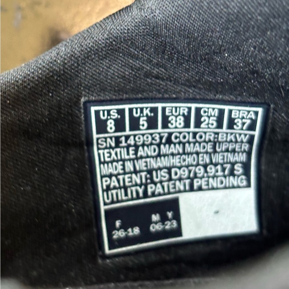 Skechers Women’s Slip-in Sneakers Size 8 - Picture 12 of 12